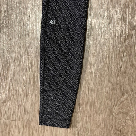 Lululemon Speed Up Tight 28” Size 4 - Picture 13 of 15